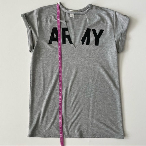 Gaze Women’s Cutout Tunic Shirt Size M - Picture 14 of 15